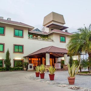 Jalsa Hotel & Banquets,Indore